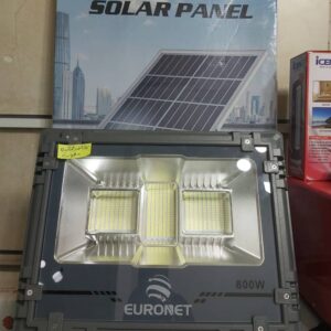 پروژکتور خورشیدی 800 وات