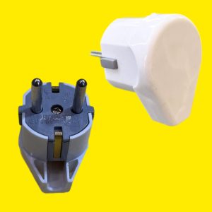 دوشاخه برق معمولی ارت دار