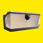 چراغ دیواری خورشیدی